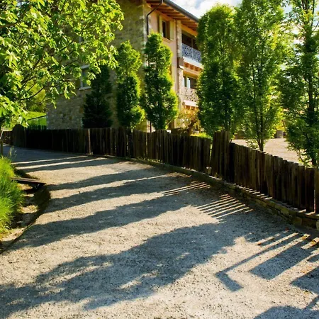 Florian Maison אתר נופש